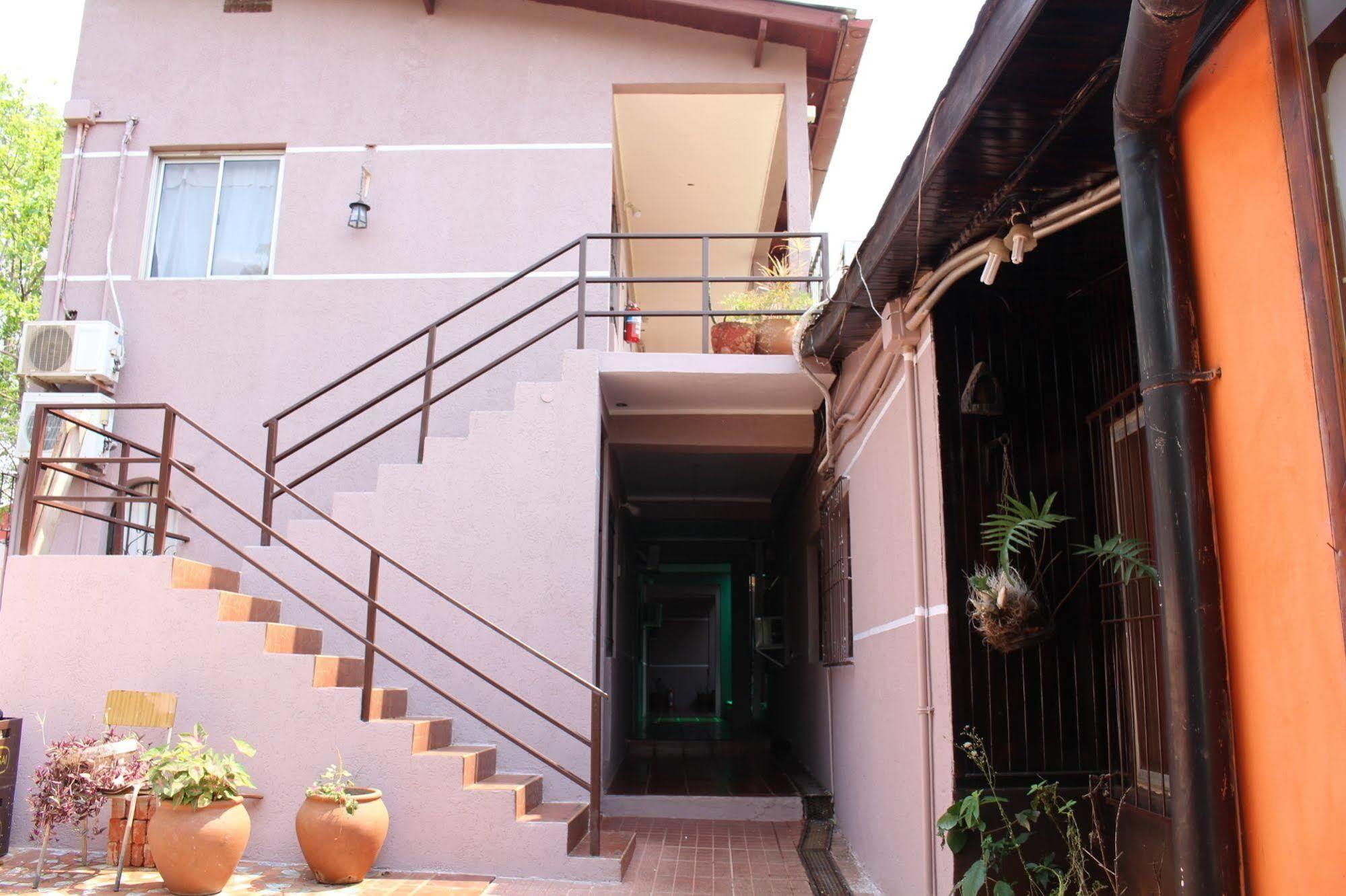 Residencial Noelia Hostel Puerto Iguazú Exteriér fotografie