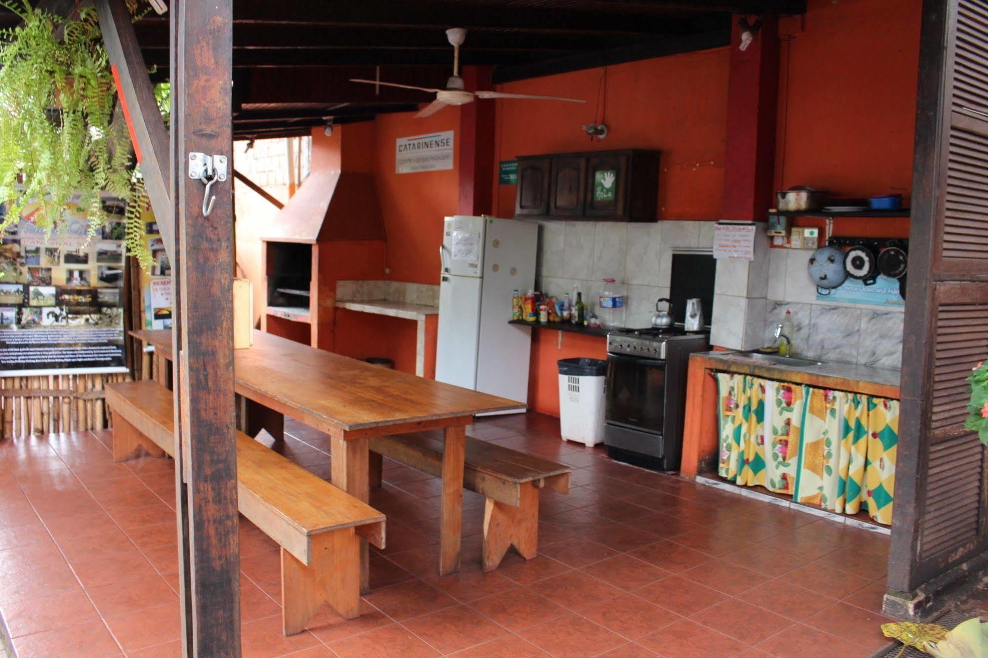 Residencial Noelia Hostel Puerto Iguazú Exteriér fotografie